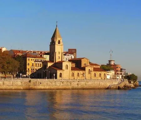 Vegadeo * Gijón